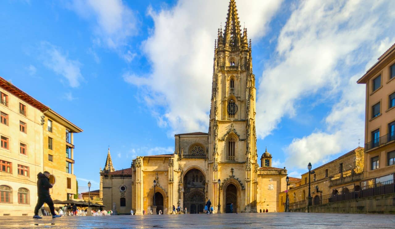 San Salvador cathedral on Plaza Alfonso II after the rain