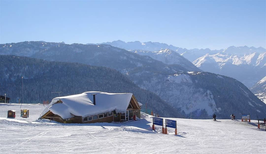Vue sur le Val d'Aran depuis la station de Baqueira-Beret