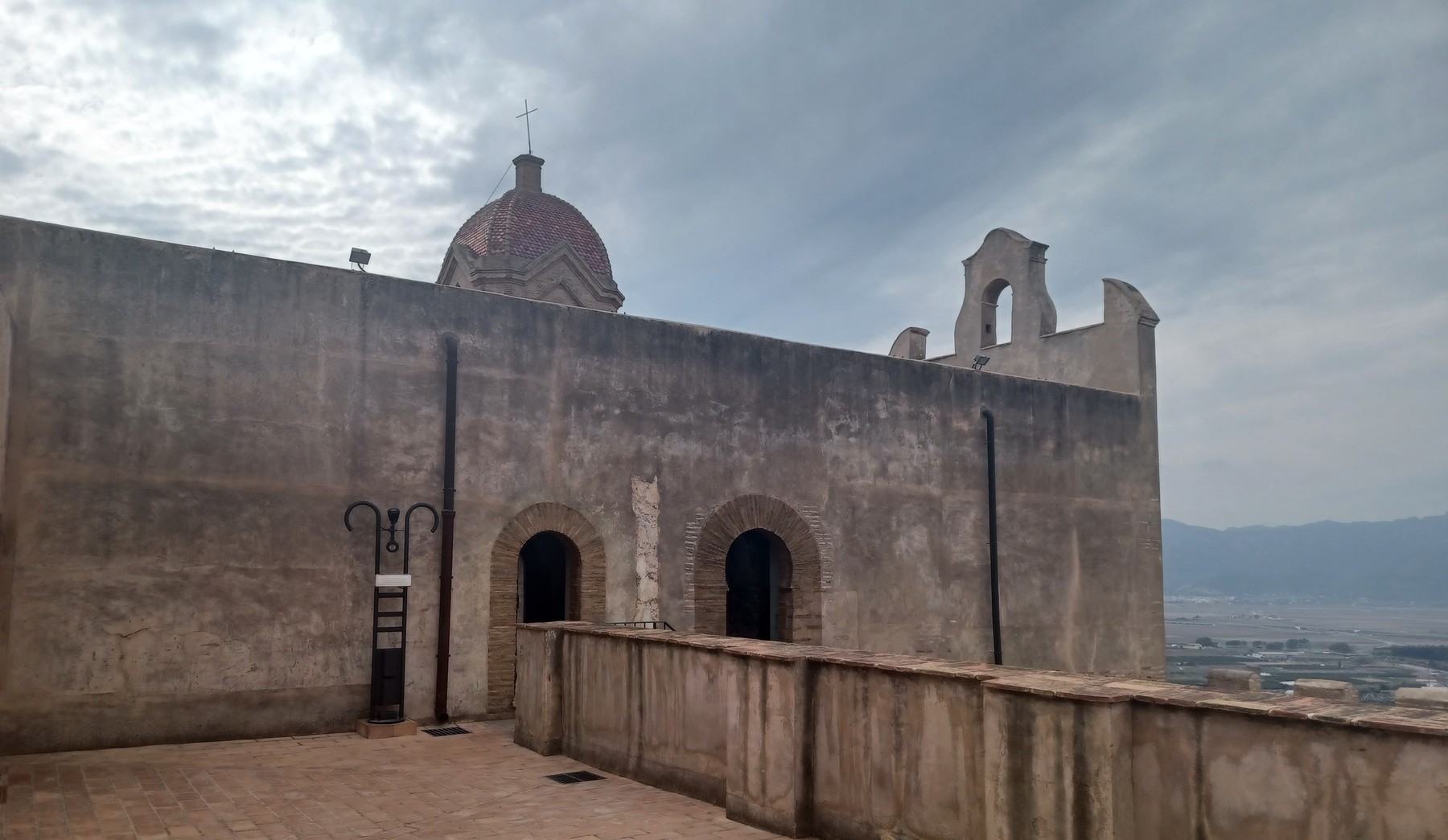 Les muralles de la fortalesa de Cullera