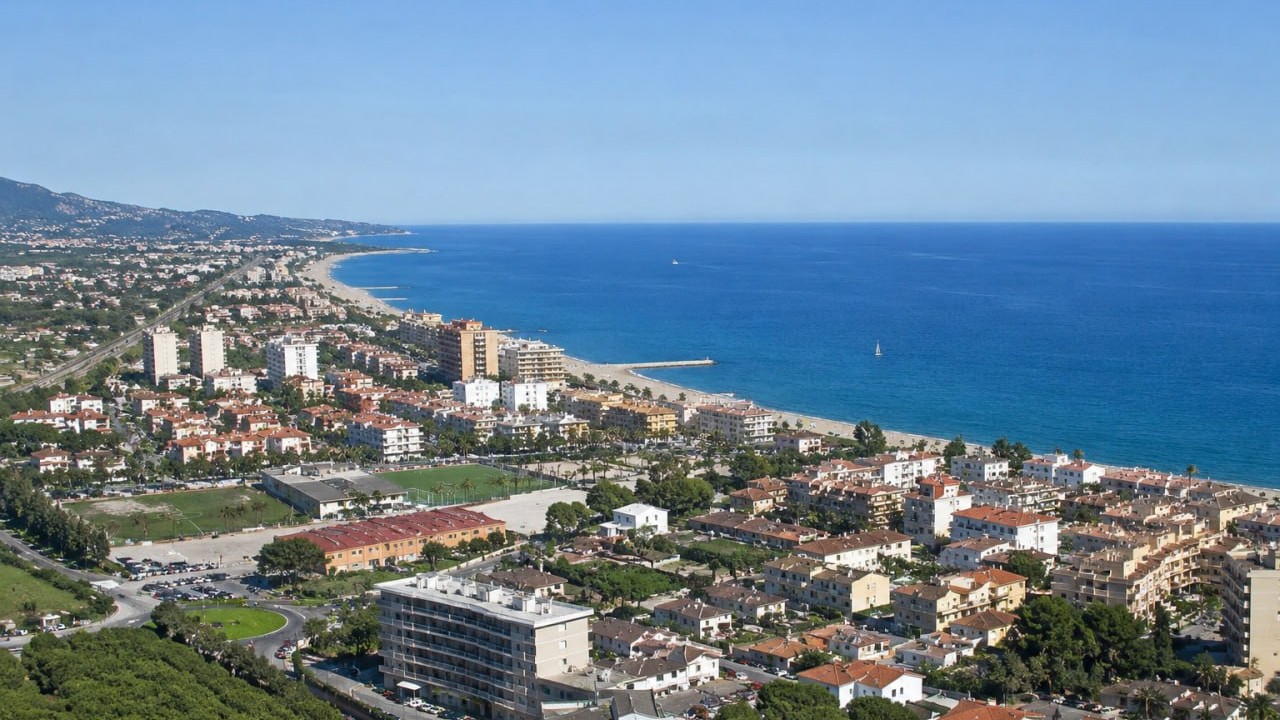 Santa Susanna: el pueblo y la costa del Maresme