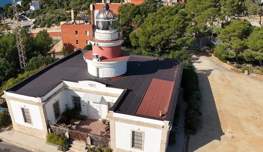Faro de Salou