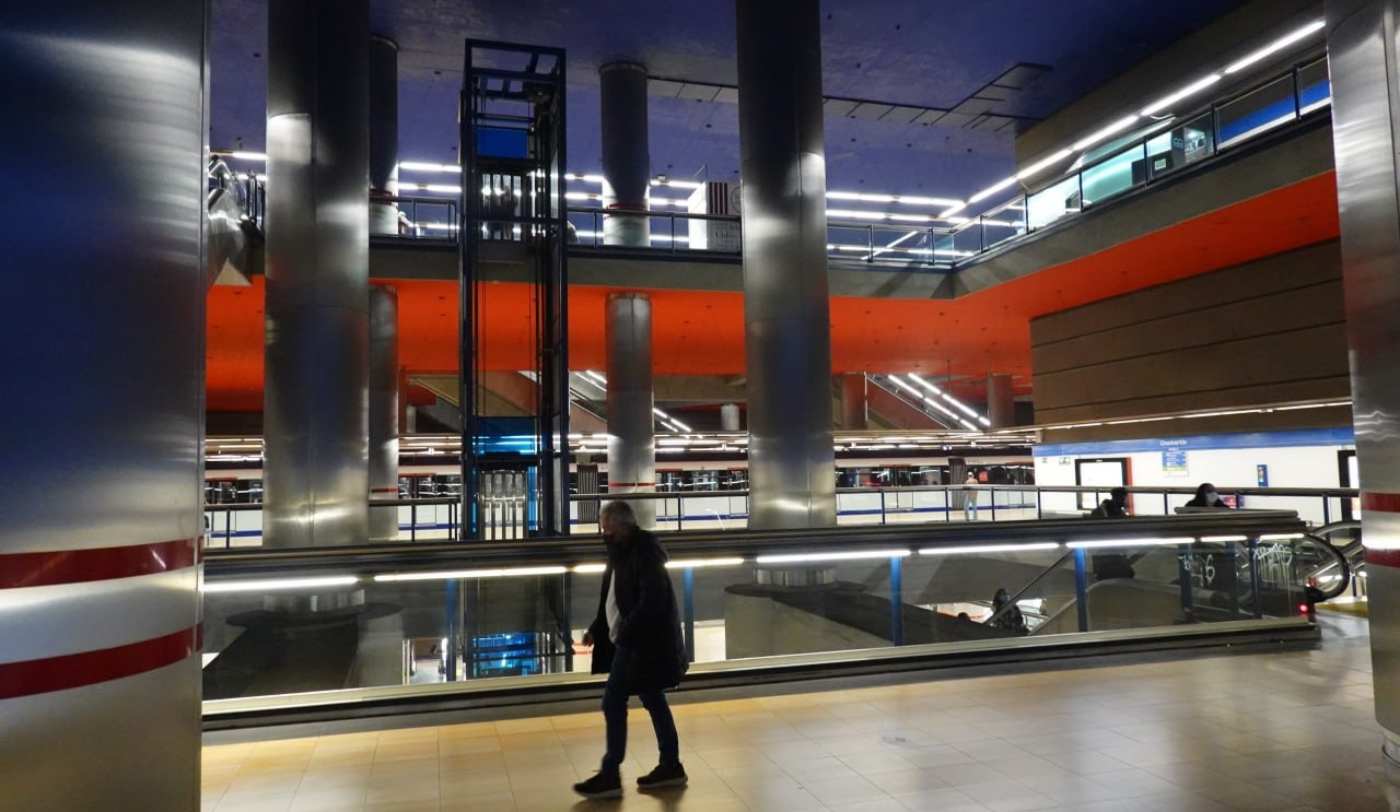 El vestíbul de l'estació de Madrid Chamartín