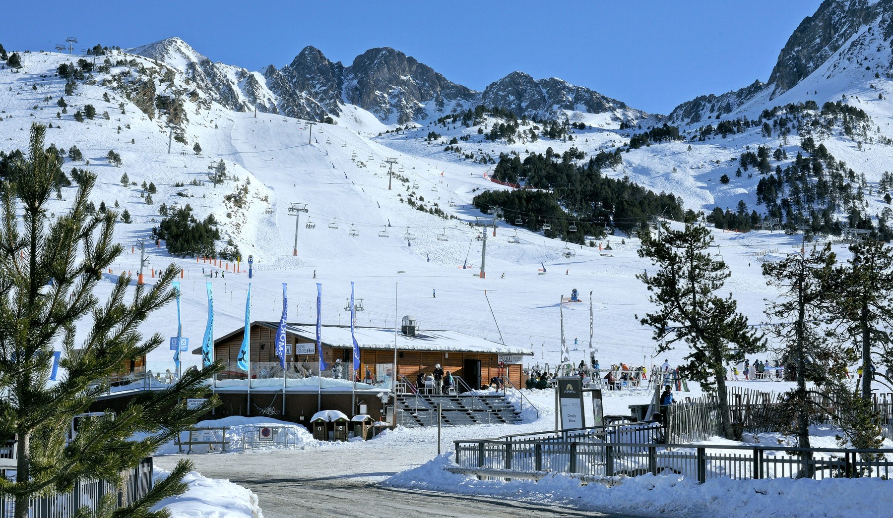 De l'Aeroport de Barcelona a Grandvalira